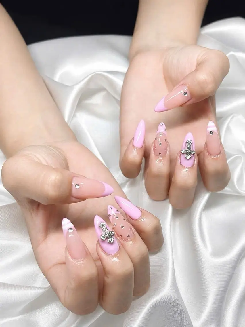 ネイル HAPPI NAIL . LEEのネイルデザイン