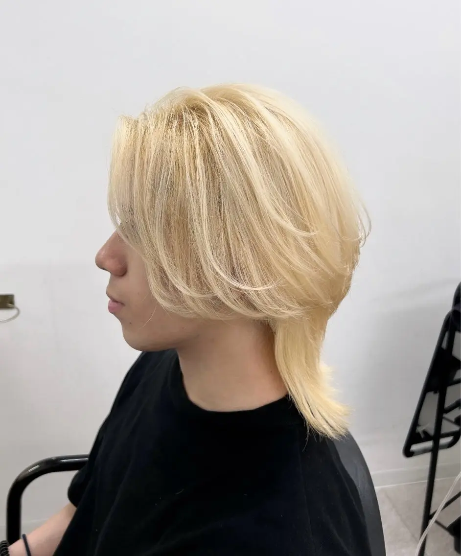 カラー ヘアアレンジ ヘアカラー トリートメント 李奈🌼レイヤー/ 透明感ブリーチカラーのヘアスタイル