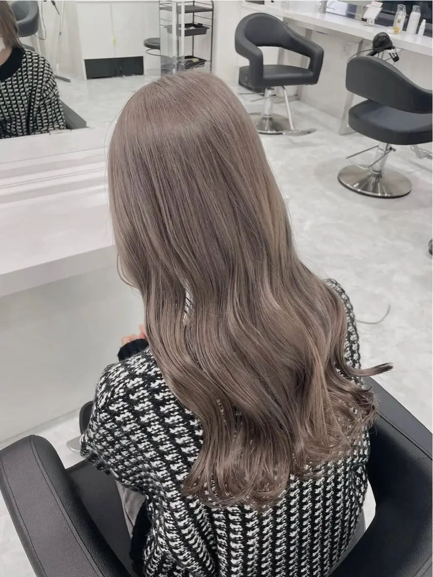 ロング カラー ヘアカラー トリートメント ヘッドスパ ヘアセット 𓏸レイヤー髪質改善 透けカラーカノン🫧のヘアスタイル