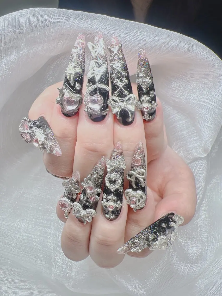 ネイル 長さ出し グラデーション キラキラネイル マグネットネイル ニュアンスネイル Lee Nails チップ長さだし専門店のネイルデザイン