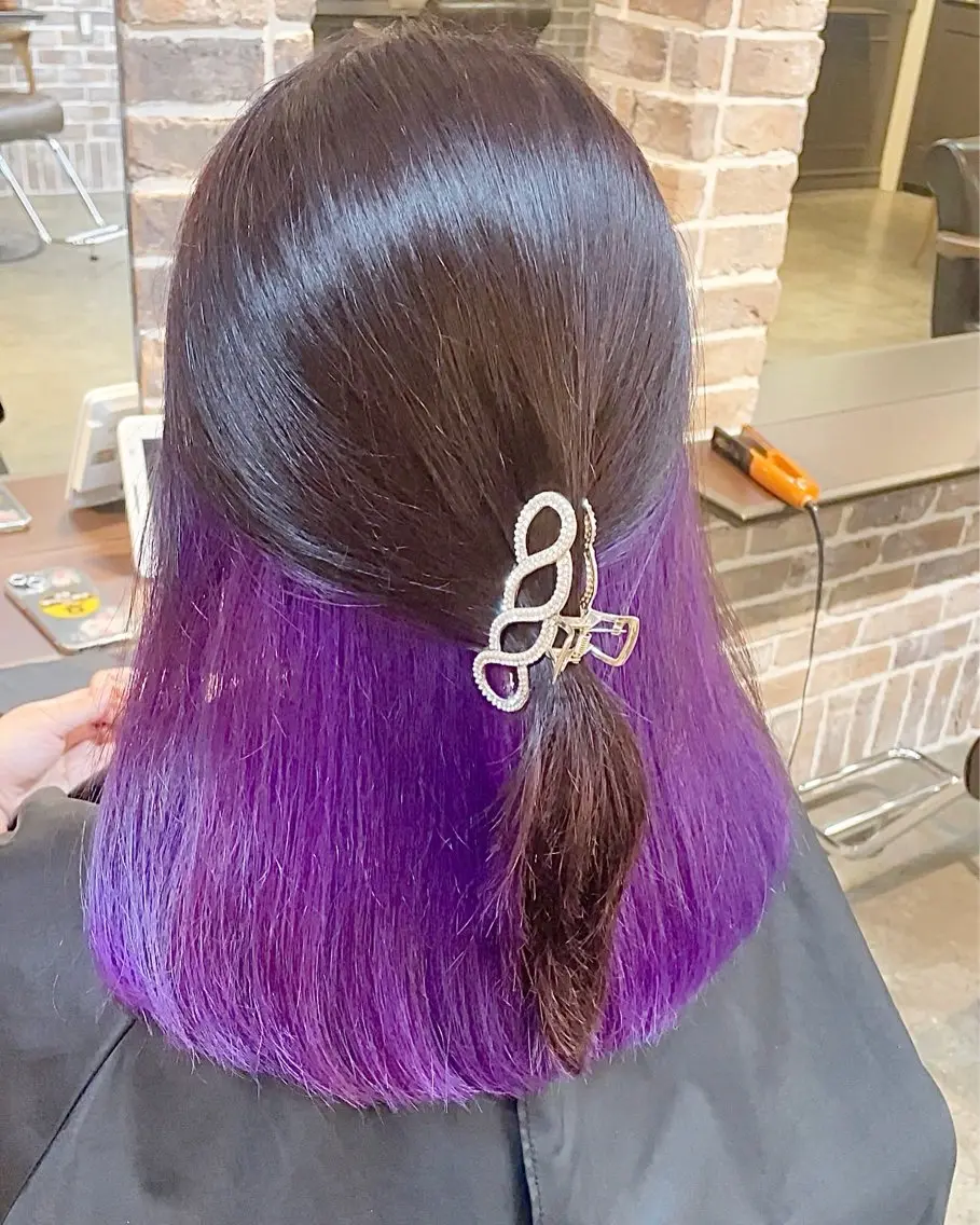 ミディアム カラー ブリーチ インナーカラー バイオレットカラー 艶カラー/インナー /グラデ/大西小百合のヘアスタイル