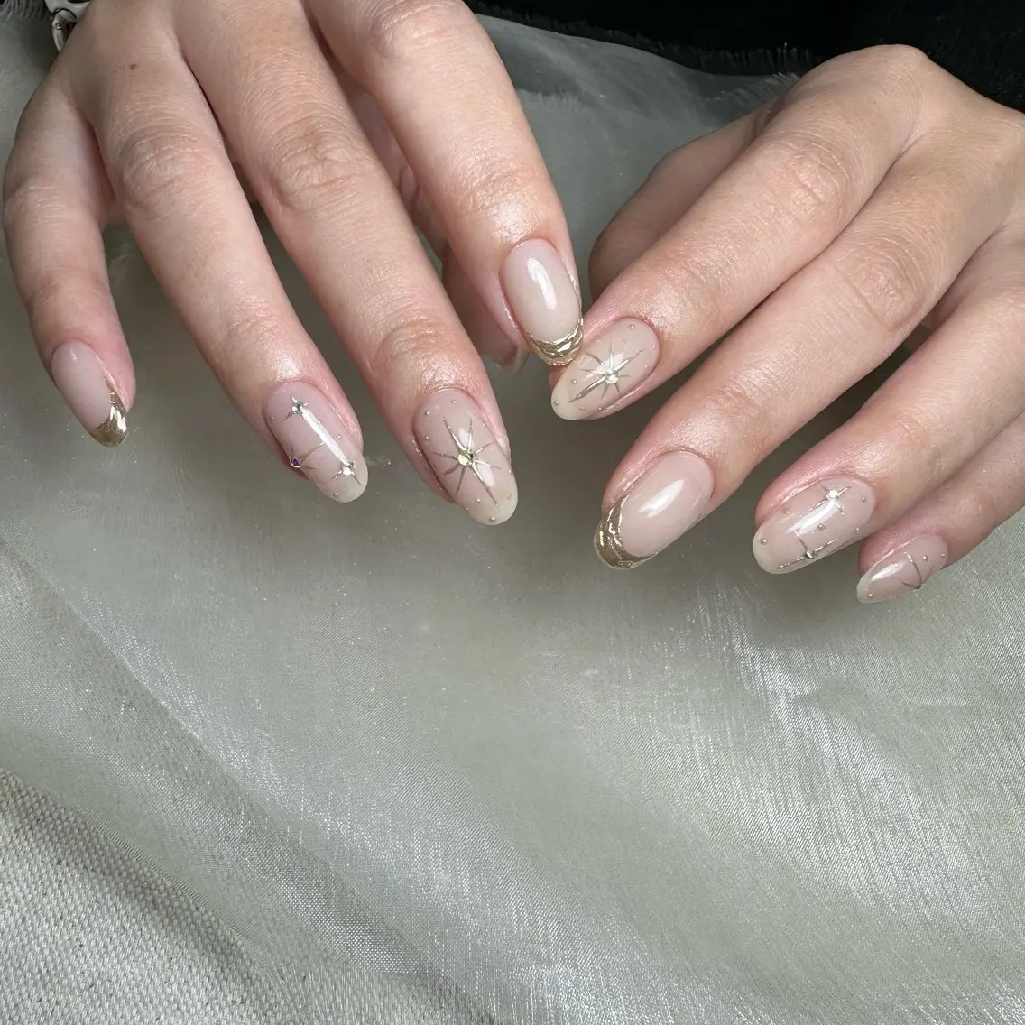ネイル ハンドネイル 里見 麗のネイルデザイン