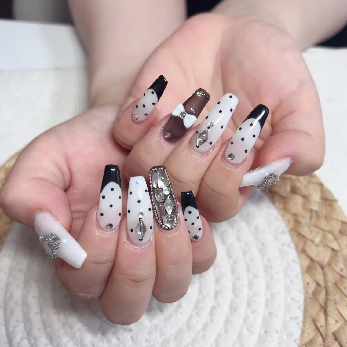 ネイル ハンドネイル M 🌷Nail 長さだし専門店のネイルデザイン