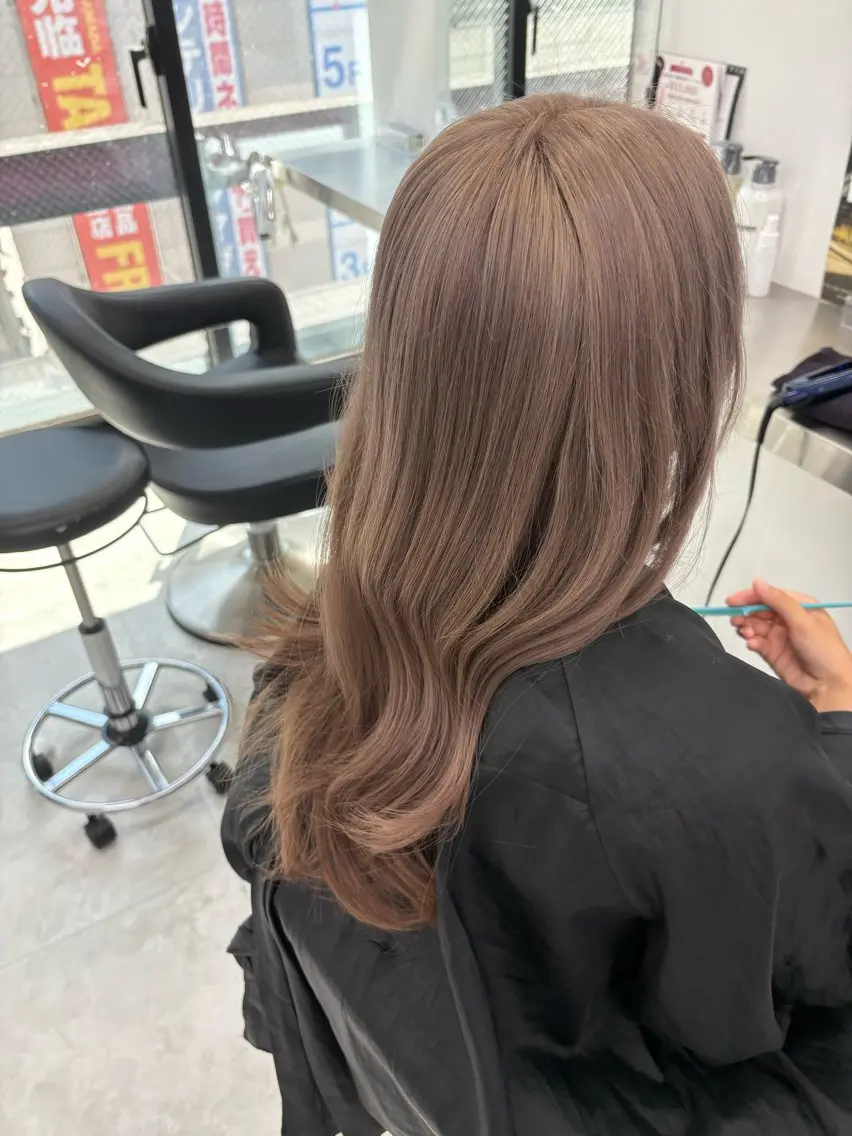 ロング カラー ヘアカラー トリートメント ヘアセット うる艶ワンホン/ HINANO🩶のヘアスタイル