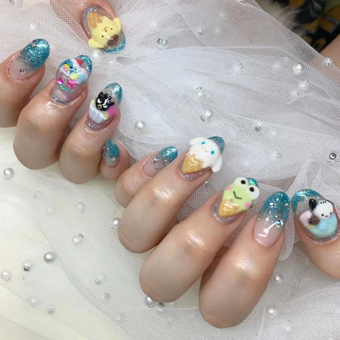 ネイル ハンドネイル glow_ nailのネイルデザイン