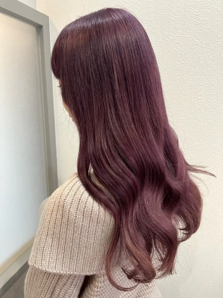 ロング カラー ピンクカラー ピンクパープル パープルカラー カット ヘアカラー 暖色＊ベージュ ＊くらたあやかのヘアスタイル