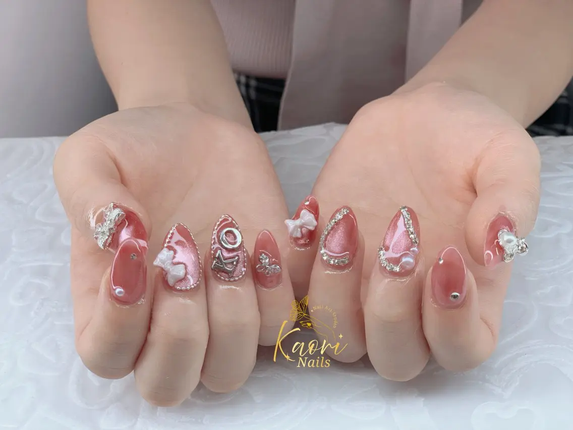 ネイル チークネイル ドット フレンチネイル ジェルネイル グラデーション Kaori Nailのネイルデザイン