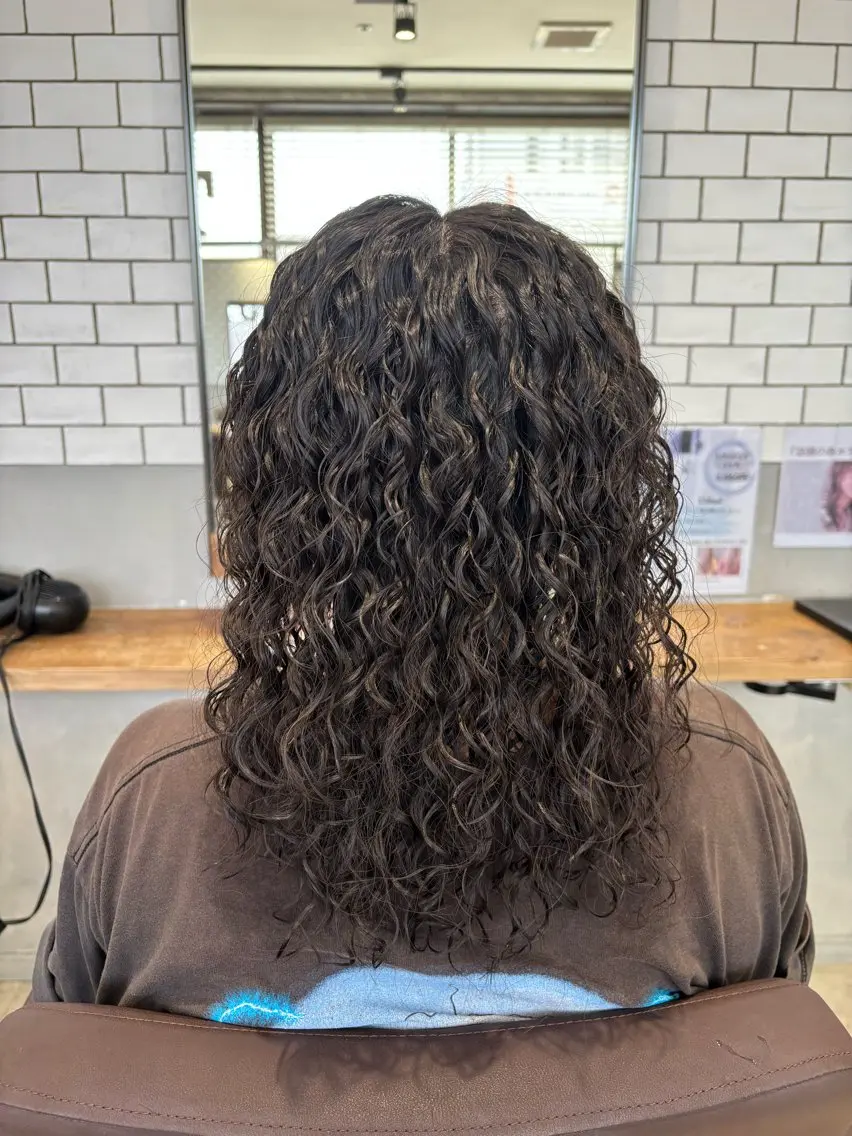 ロング カット パーマ 菊地 優斗のヘアスタイル