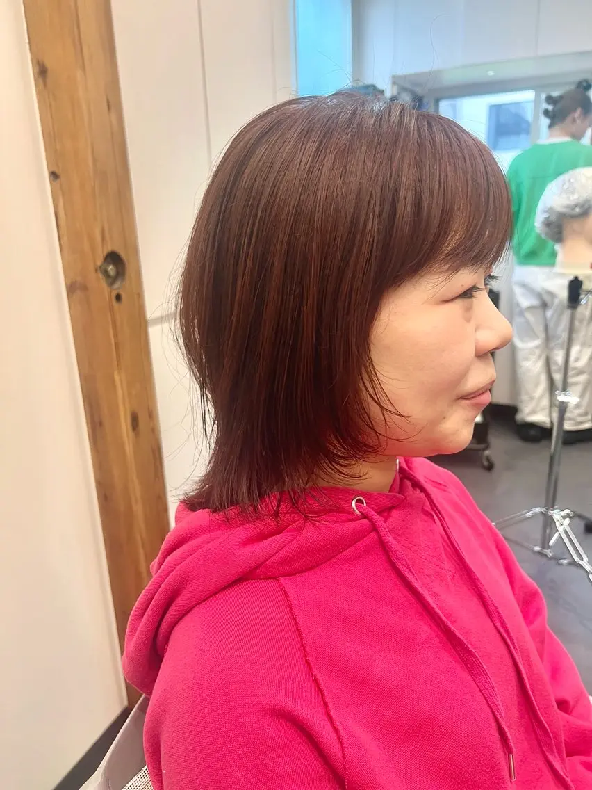 カラー 黒髪 ブリーチ ブラウンカラー 透明感カラー ブリーチなしカラー 伊東杏珠 TRモデル募集中のヘアスタイル