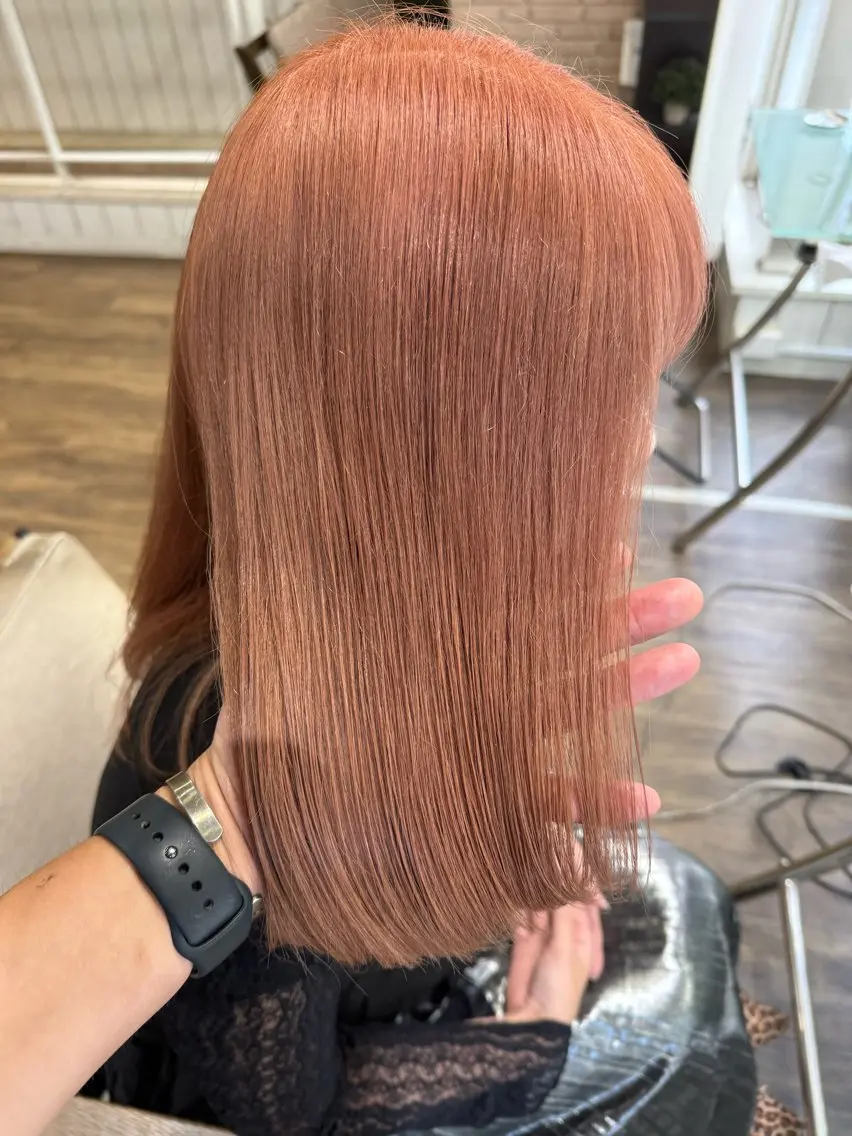 セミロング カラー パーマ ヘアアレンジ ブリーチ オレンジ ピンクカラー カット ヘアカラー トリートメント 👑指名率No.1 👑坂口飛翔のヘアスタイル