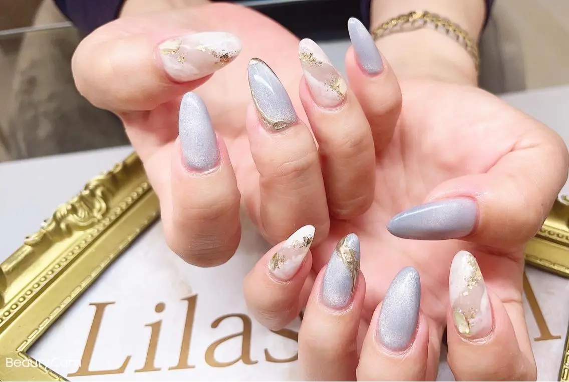 ネイル ブルー ジェルネイル ハードジェル キラキラネイル ロングネイル Lilas Nailのネイルデザイン