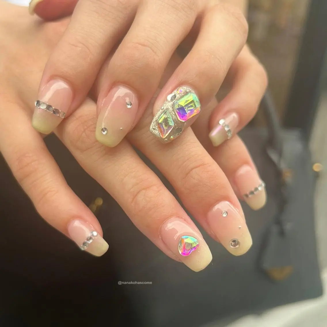 ネイル abe nanakoのネイルデザイン