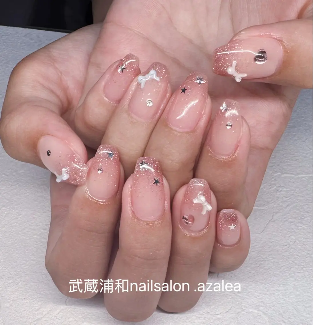 ネイル ハンドネイル R inのネイルデザイン