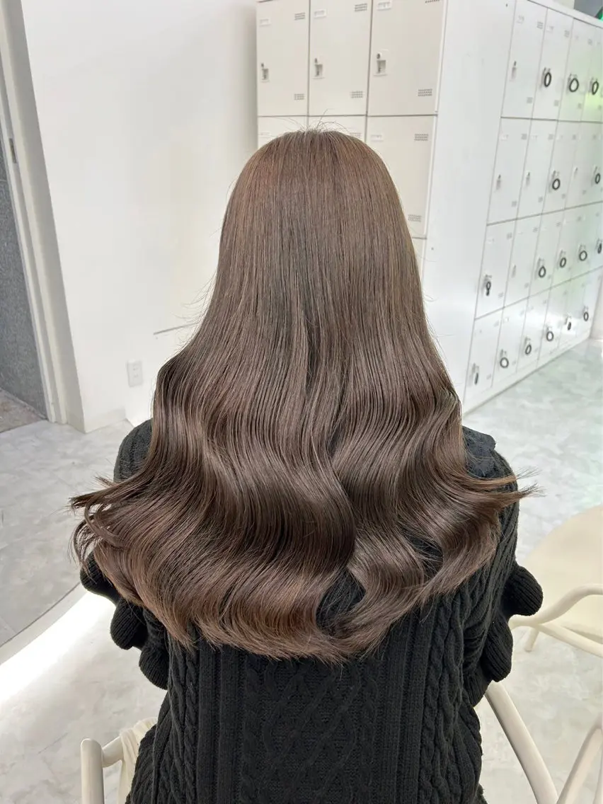 セミロング カラー ヘアアレンジ ヘアカラー トリートメント ヘッドスパ ヘアセット 【公式】DISCO銀 座🪩トレンド🪽のヘアスタイル