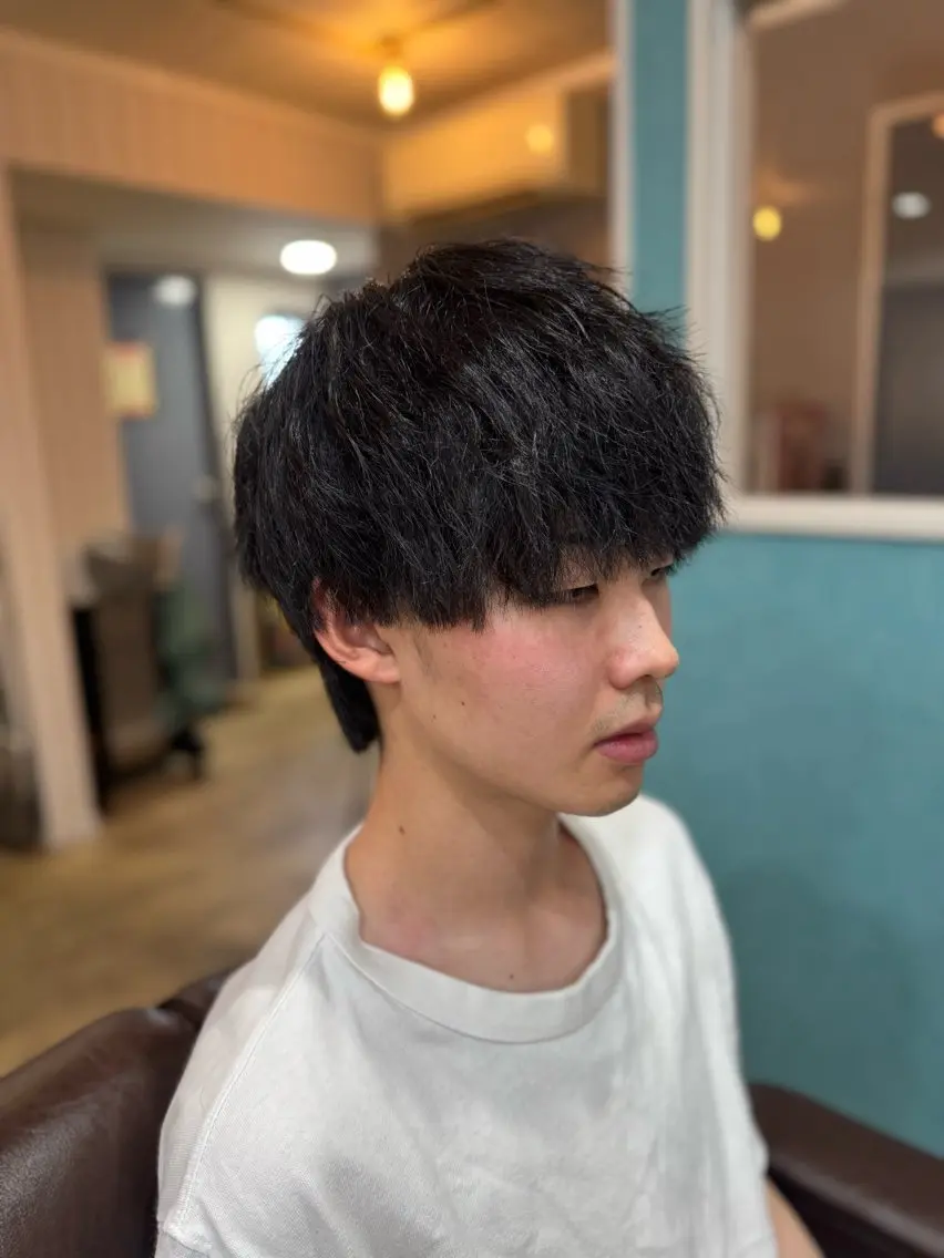 ミディアム パーマ メンズ ミディアムパーマ メンズパーマ 樋口 まさみのヘアスタイル