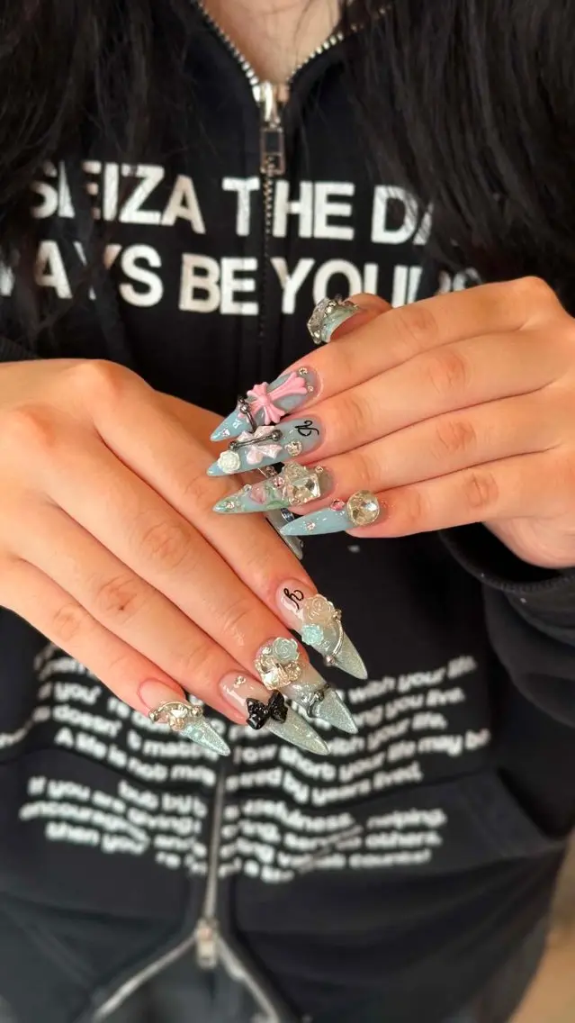ネイル フラワーネイル 韓国ネイル 持ち込み リボン ワンホンネイル 🎀Aura Nailsalonのネイルデザイン