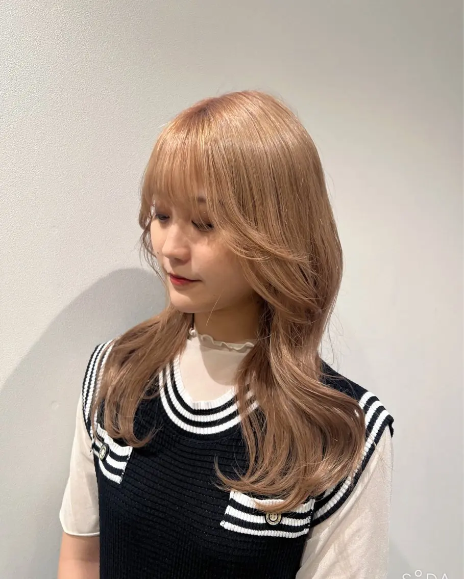 ロング カラー カット ヘアカラー トリートメント 💗渋谷/韓国/レイ ヤー顔周りSayaのヘアスタイル