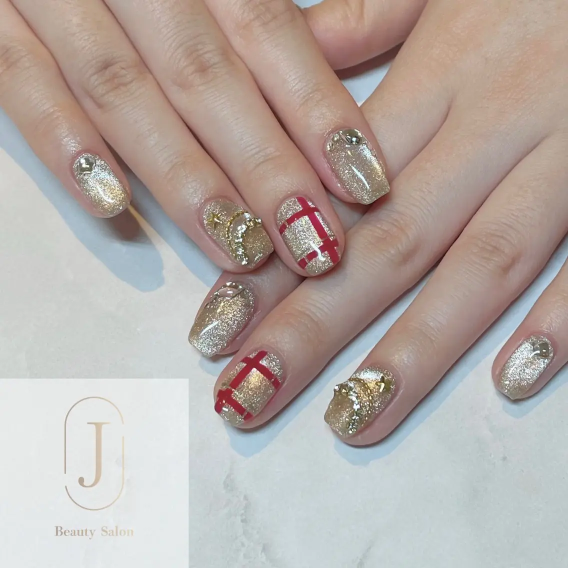 ネイル ハンドネイル Nail Salon Luna.RINAのネイルデザイン