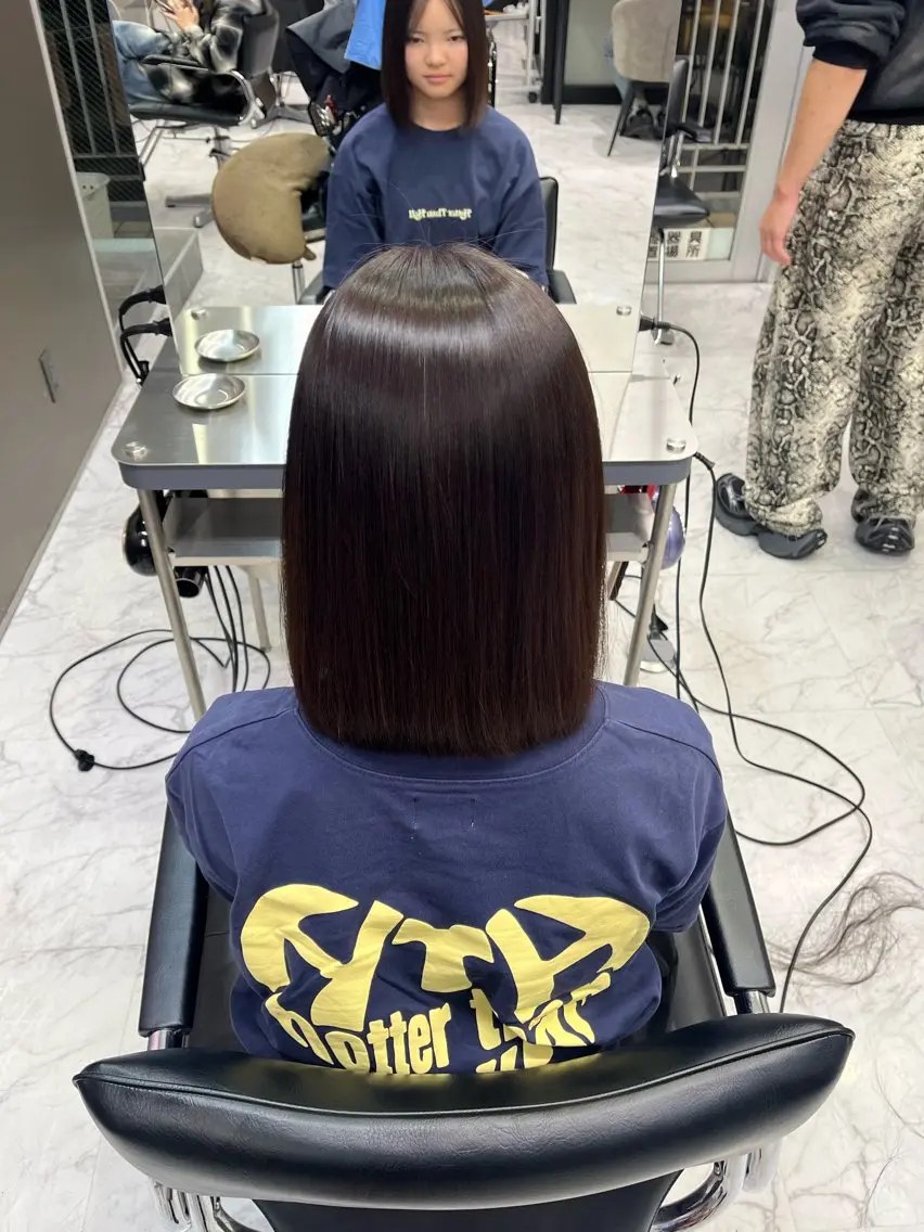 ミディアム ヘアカラー トリートメント RAF／Lino 美髪矯正／暗髪カラーのヘアスタイル