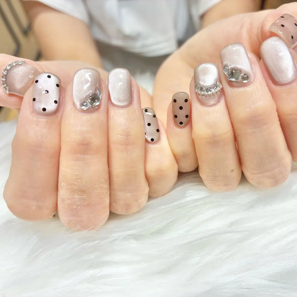 ネイル ドット ジェルネイル マグネットネイル ハンドネイル 🌺 HIRAOKAのネイルデザイン