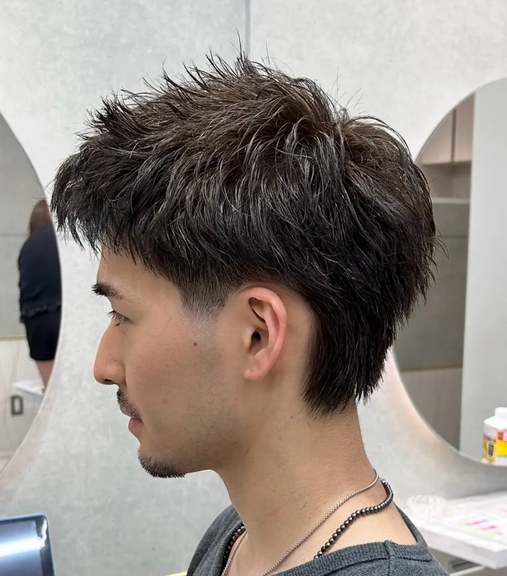 ショート パーマ メンズ カット パーマ 岩城 滉成のヘアスタイル