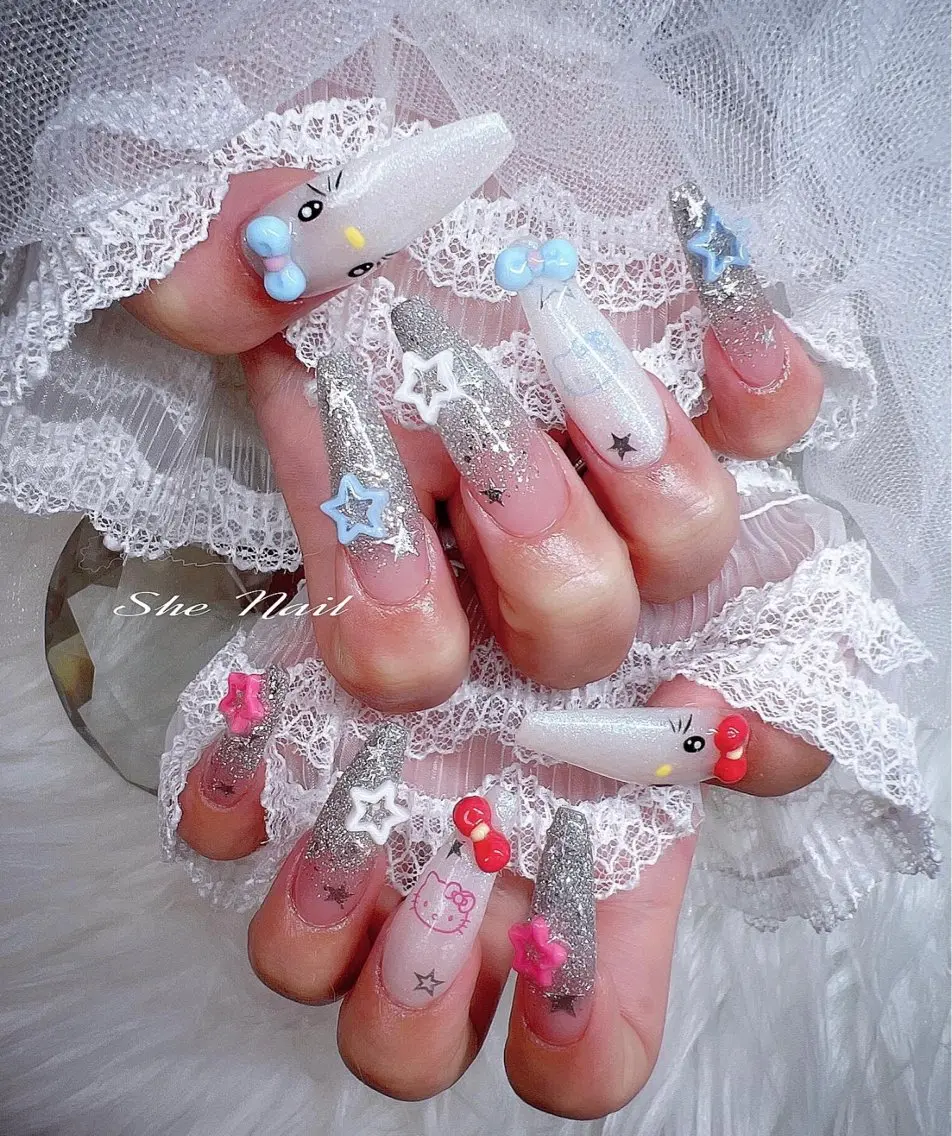 ネイル チークネイル 長さ出し フレンチネイル ガラスフレンチ キラキラネイル ハンドネイル ISA_ BELLAのネイルデザイン