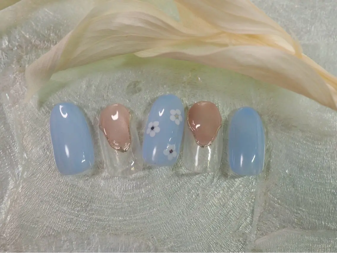 ネイル オーロラネイル 桜ネイル フラワーネイル フットネイル フレンチネイル ハンドネイル mogunail &blowのネイルデザイン