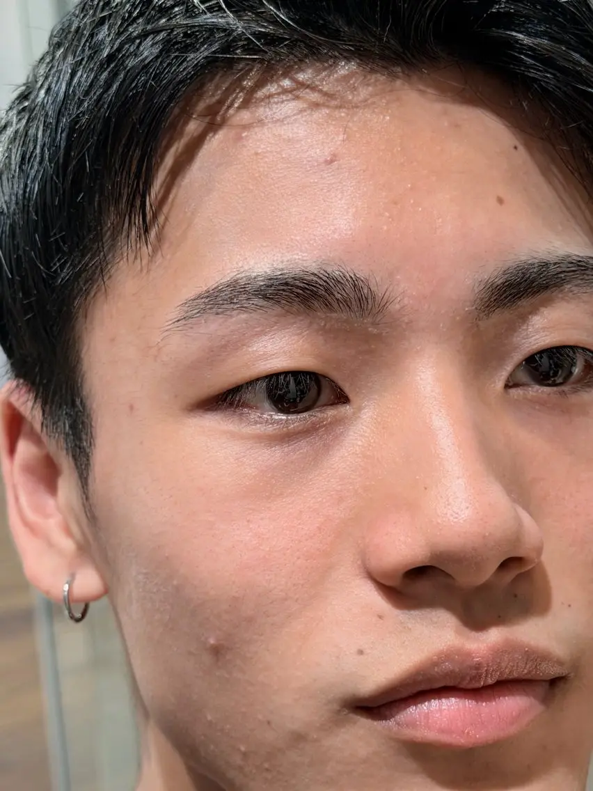 メンズ アイブロウ 五木田 琥珀のヘアスタイル