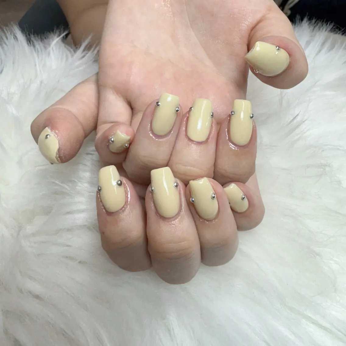 ネイル ハンドネイル 🎀nana🫧 ワンホンネイル🎀のネイルデザイン