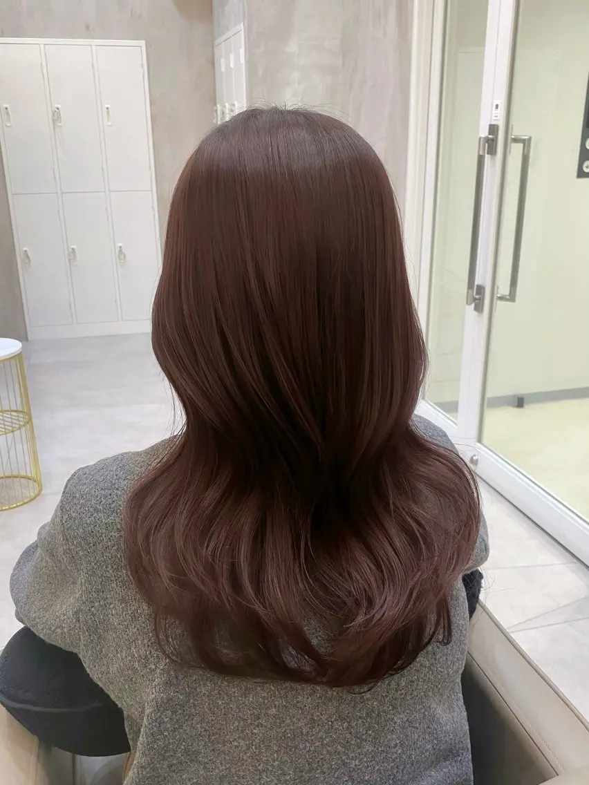 ミディアム カラー ヘアアレンジ ブラウンカラー 透明感カラー 顔まわりレイヤー 顔周りカット 韓国風ヘア カット ヘアカラー トリートメント ヘアセット 赤み消し🫧韓国ヘア 🫧藤岡誠也のヘアスタイル
