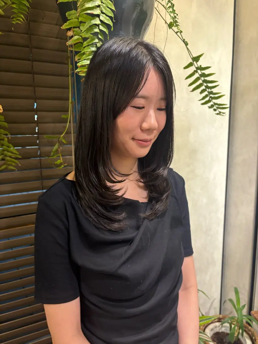 ロング 韓国風ヘア レイヤーカット トリートメント 馬場 彩のヘアスタイル