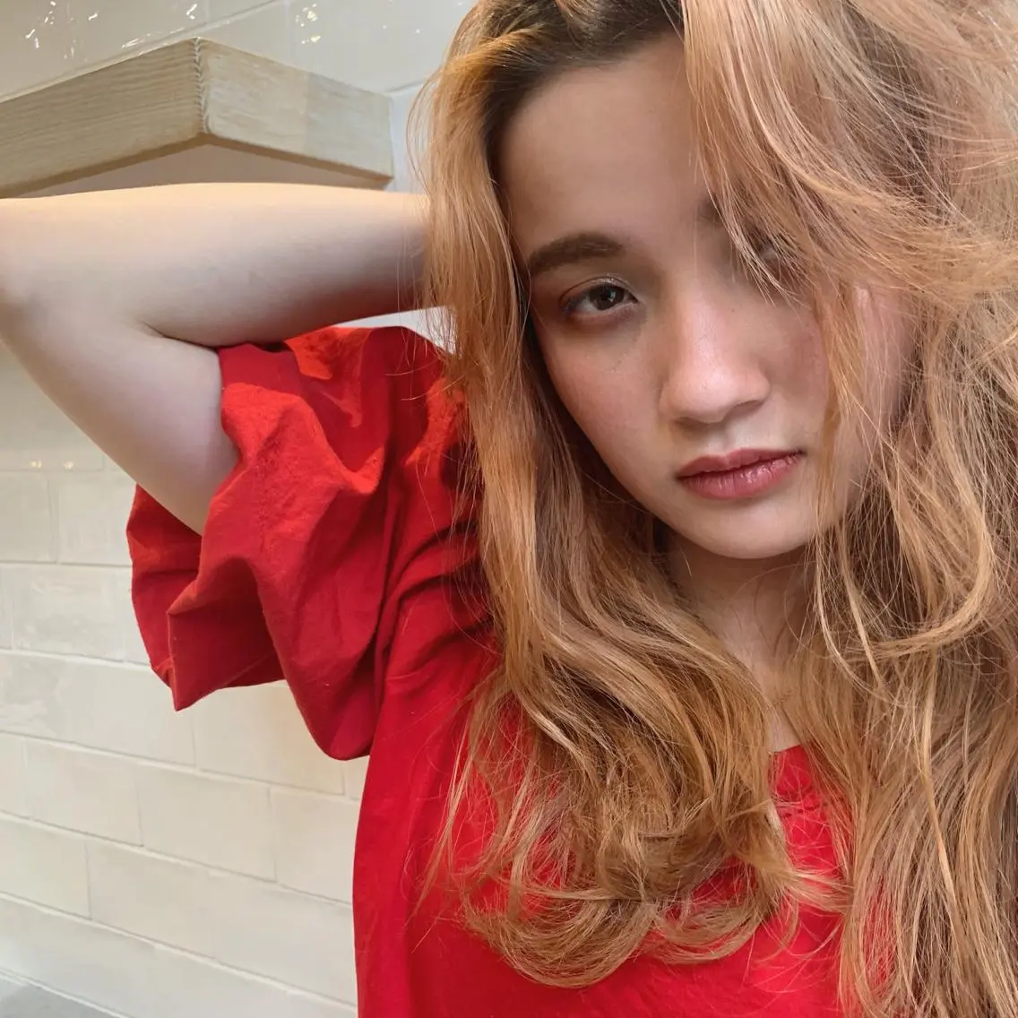 セミロング カラー ベージュカラー グレージュ オレンジ ELEN 向ヶ丘遊園のヘアスタイル