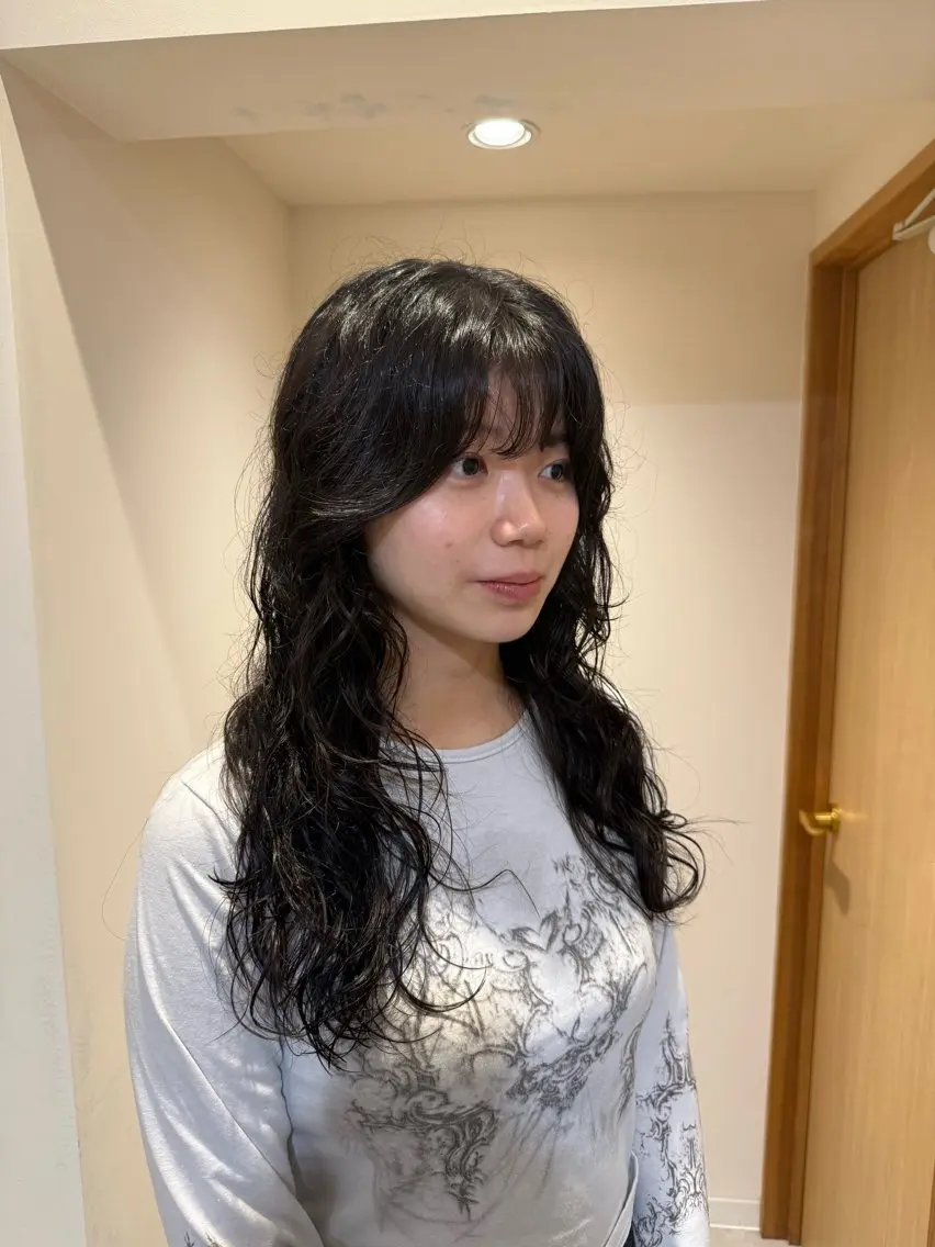 セミロング セミロングパーマ 顔周りカット 韓国風ヘア anju.カット 透明感カラー/パーマのヘアスタイル