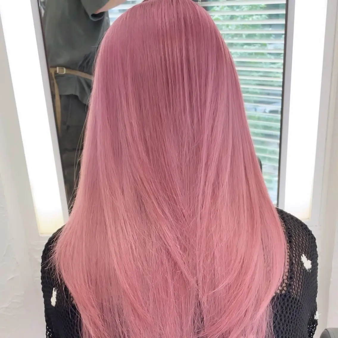 ロング カラー ブリーチ ケアブリーチ デザインカラー ハイトーンカラー ピンクカラー ブリーチなしピンク 赤井龍斗のヘアスタイル