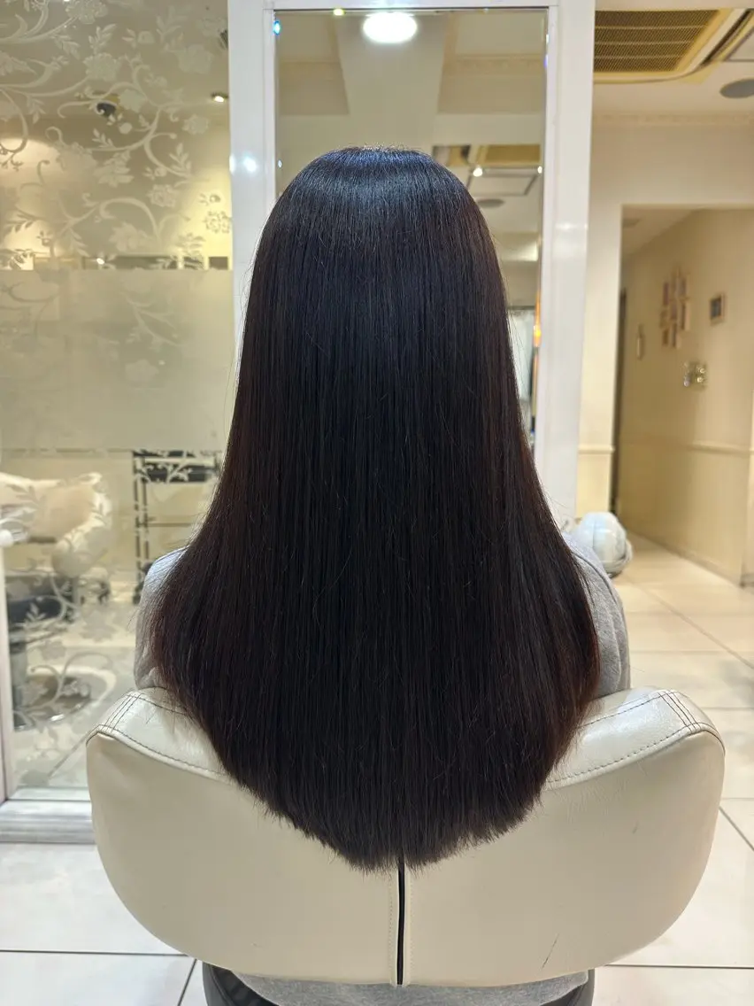 ロング 顔周りカット カット トリートメント ツヤ重視 ワンカラー🫧Mioのヘアスタイル