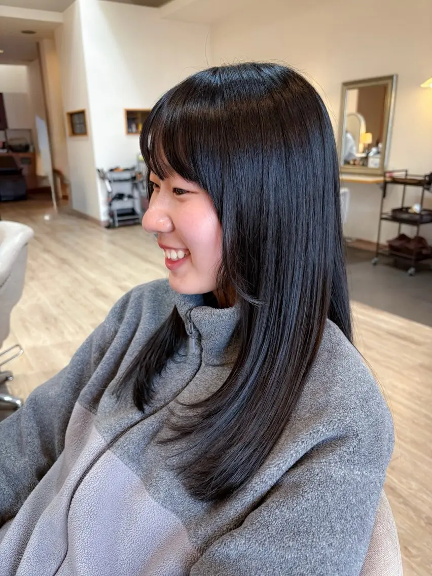 ロング レイヤーカット ローレイヤー 石平 暖のヘアスタイル