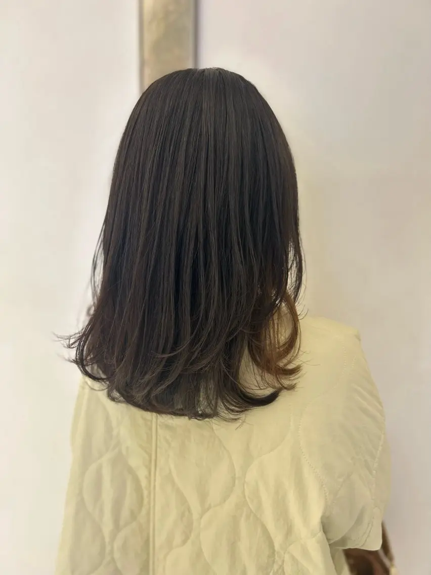 セミロング パーマ セミロングパーマ カット パーマ 韓国っぽ水光肌カラー マンツーマン🫧なおのヘアスタイル