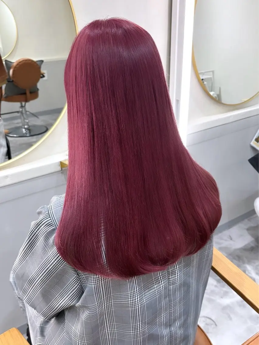 ロング カラー ブリーチ カット ヘアカラー 暖色カラー✨️ 門内 梨真のヘアスタイル
