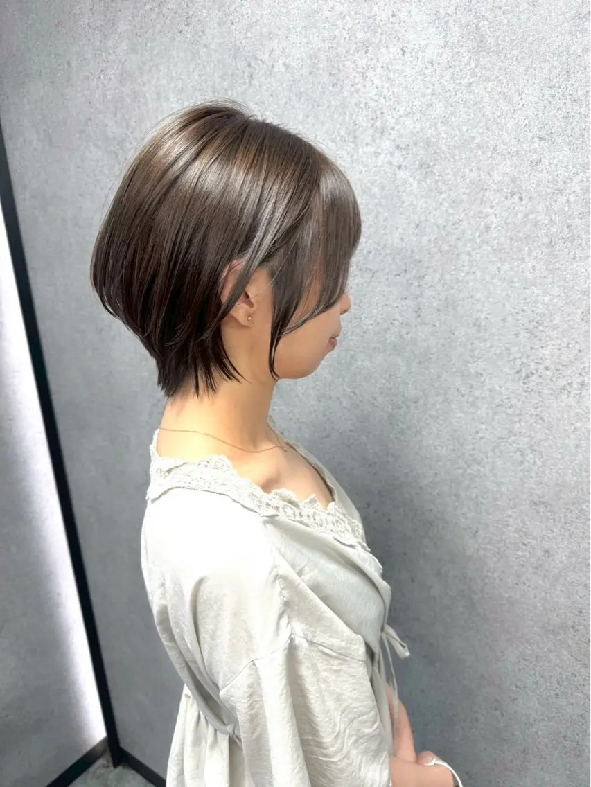 ショート 🌷透明感レイヤー/ Ayana🌷のヘアスタイル