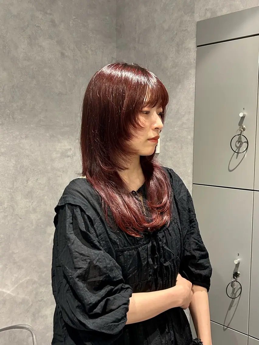 カラー レッドカラー ⭐️HEDI YUKI⭐️のヘアスタイル