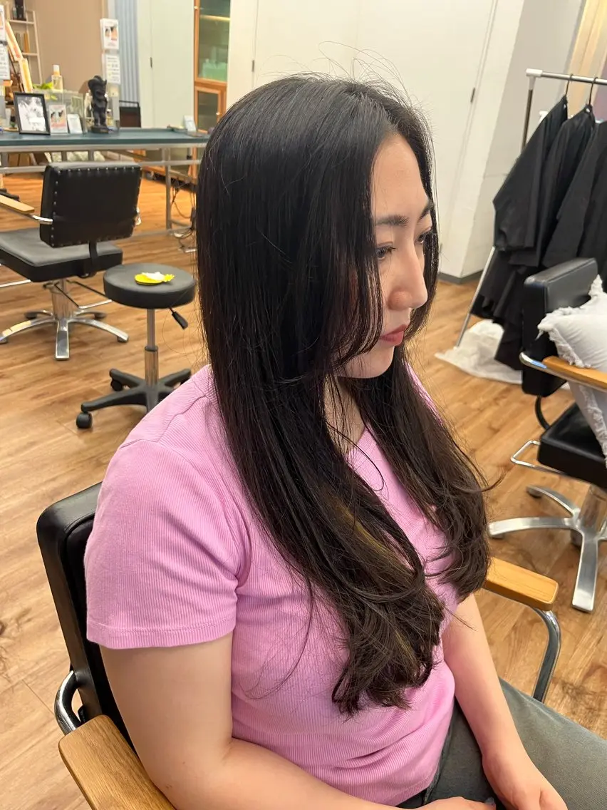 ロング 顔周りカット レイヤーカット ロング 吉祥寺✂️ shutoのヘアスタイル