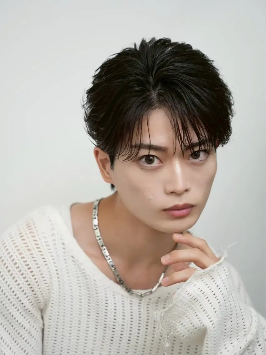 ショート パーマ 関根 悠成のヘアスタイル