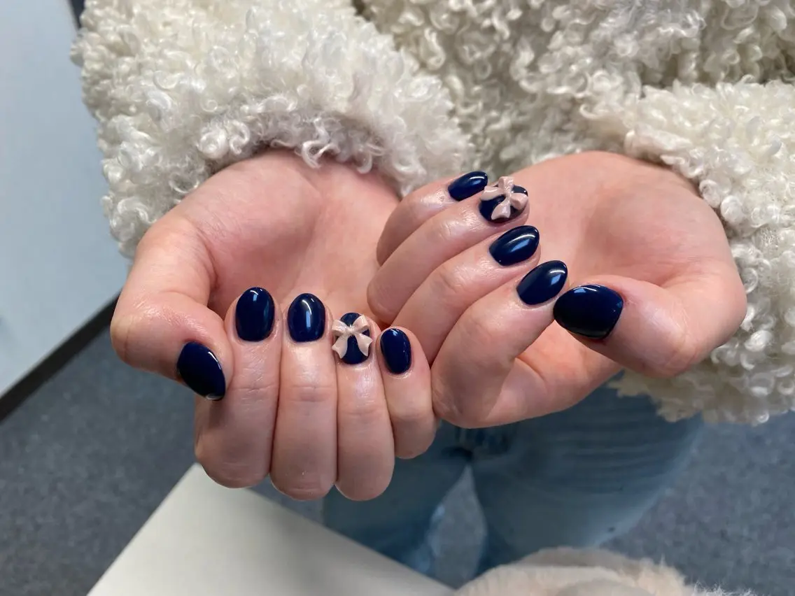 ネイル カジュアル チークネイル 成人式 ドット フレンチネイル ハンドネイル ゆず- Nail Salonのネイルデザイン