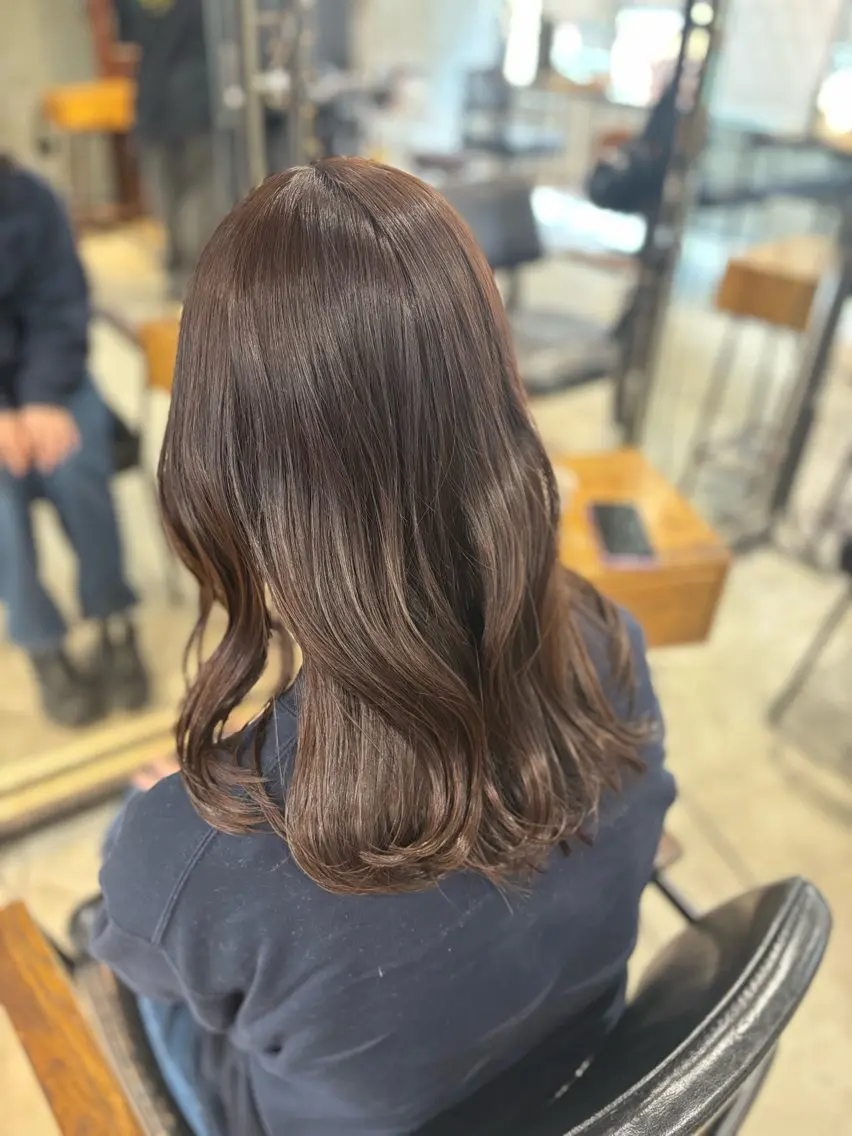 ミディアム ヘアカラー トリートメント 🌺柔らか透明感 カラー🌊MAMIのヘアスタイル