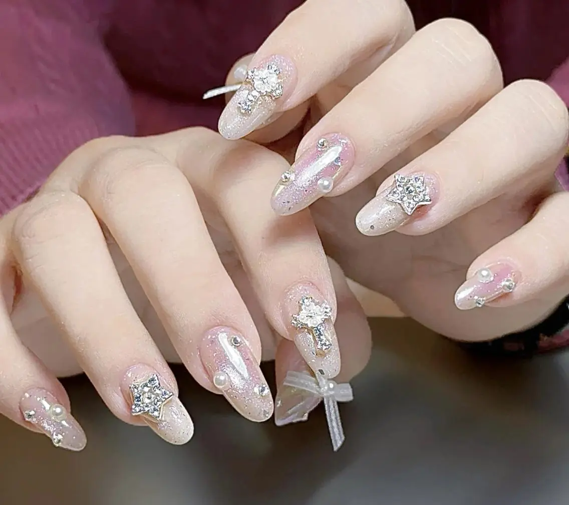 ネイル ハンドネイル 🎀 NaNa_nailのネイルデザイン