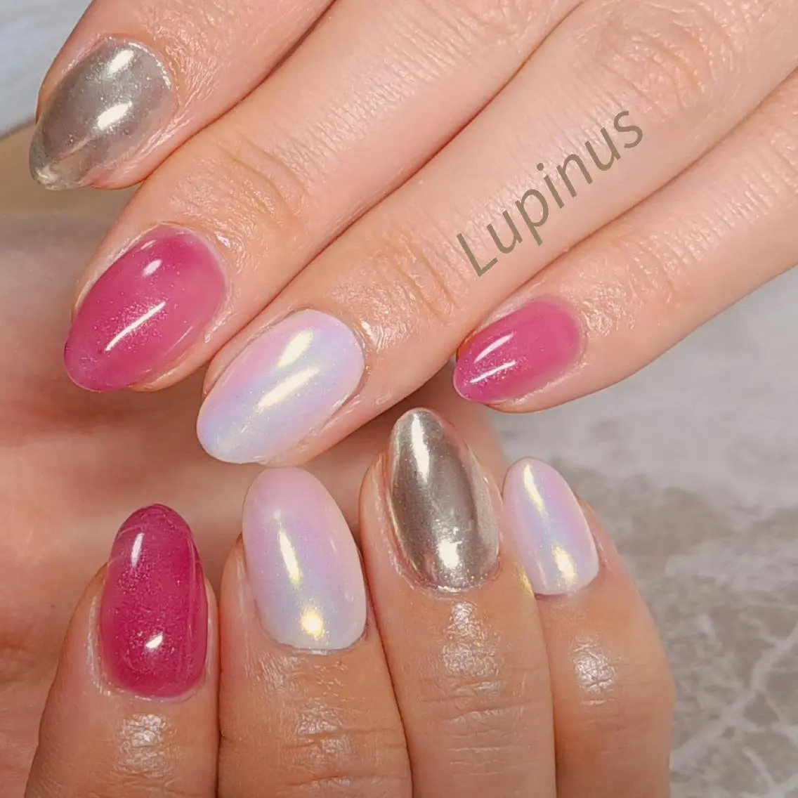 ネイル オーロラネイル ミラーネイル Lupinus ルピナスのネイルデザイン