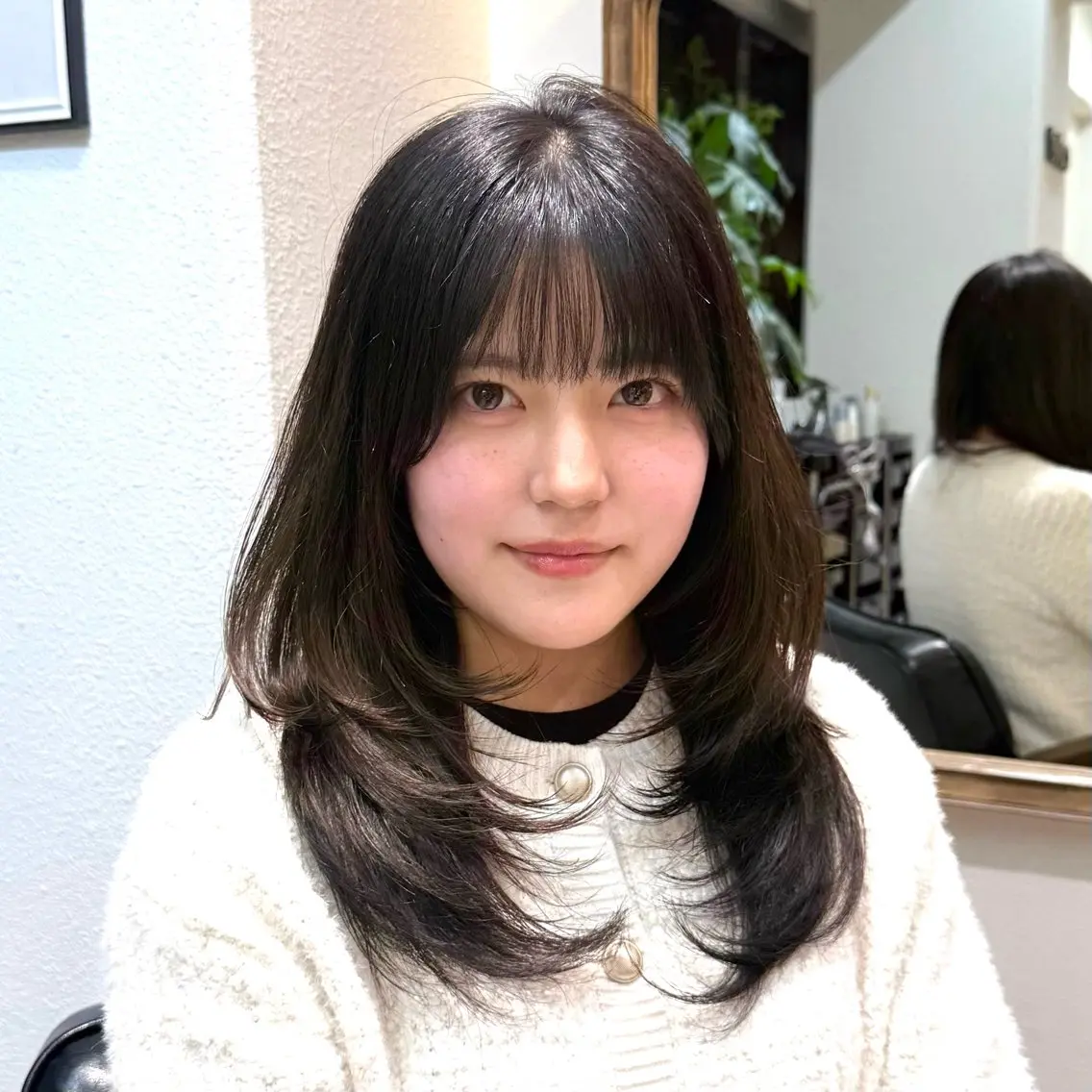 ミディアム カット ヘアカラー トリートメント レイヤーカット 縮毛矯正 高杉颯汰のヘアスタイル