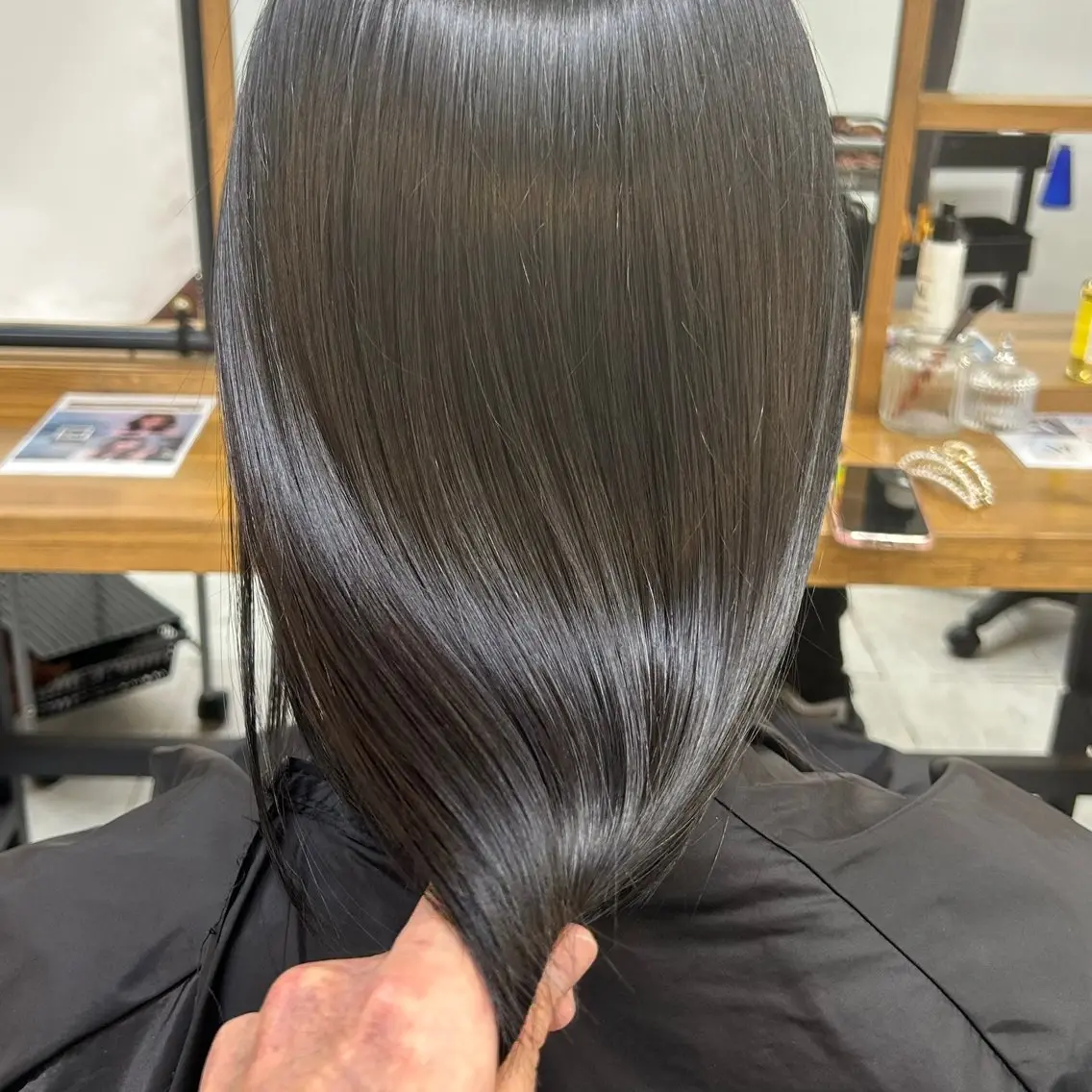 ロング カラー ヘアアレンジ 透明感カラー ハッシュカット 髪質改善 韓国風ヘア レイヤーカット カット 縮毛矯正 トリートメント 韓国レイヤーカット★ 小林大樹のヘアスタイル