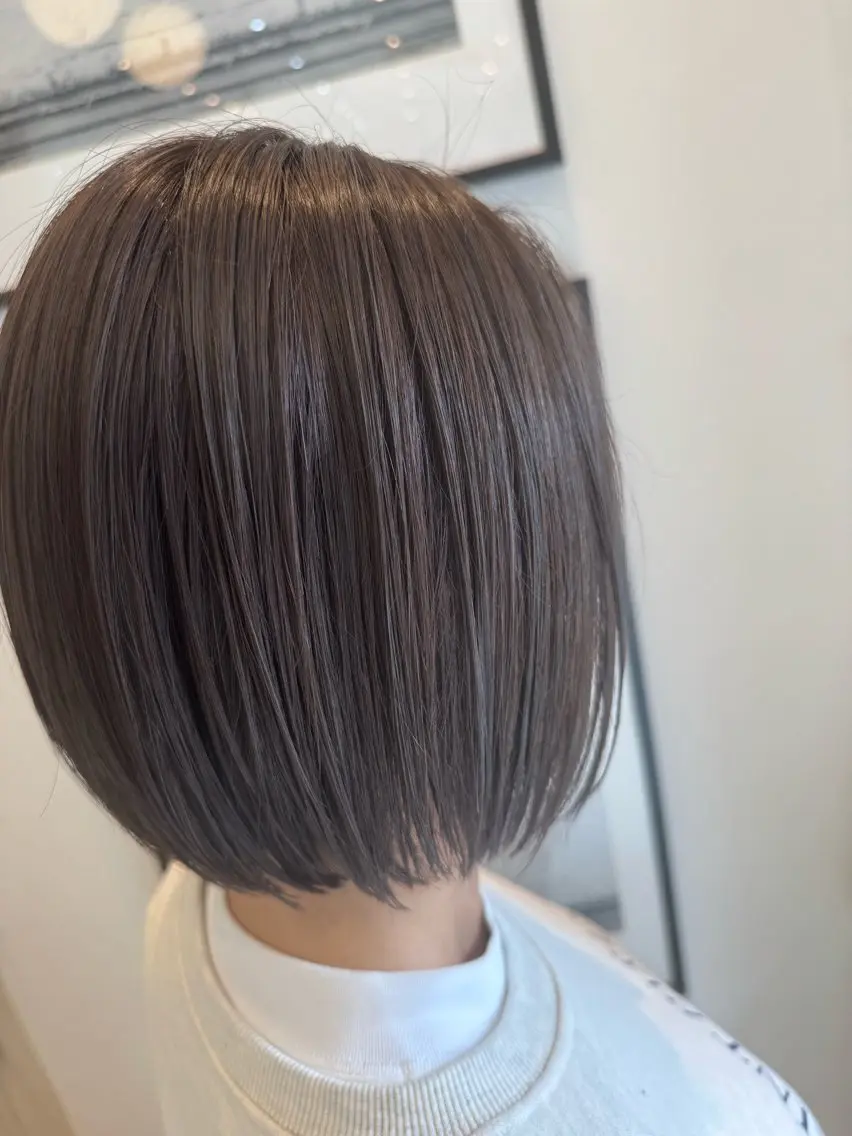 ショート カラー 塚本 昂のヘアスタイル