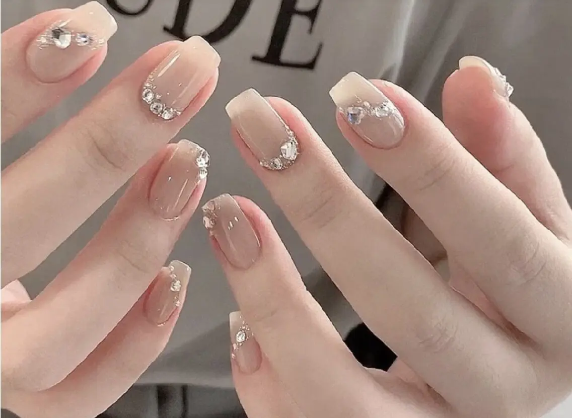 ネイル リエCeres nail salonのネイルデザイン